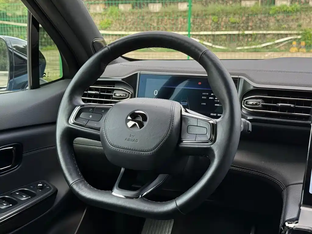 NIO ES6 2020