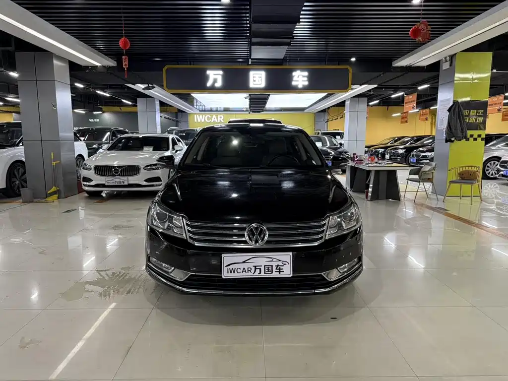 Volkswagen Magotan 2012