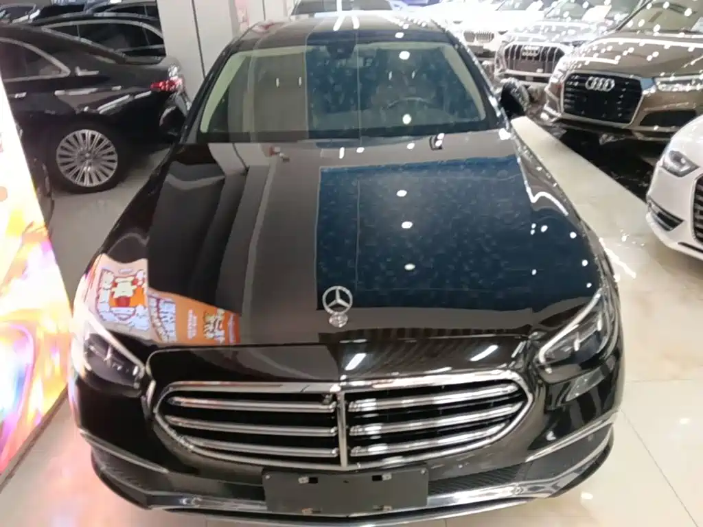Mercedes-Benz E-Class 2021