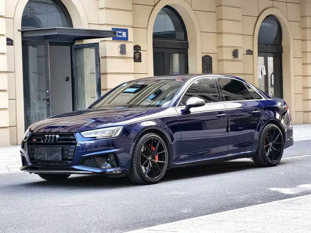 Audi S4 2019