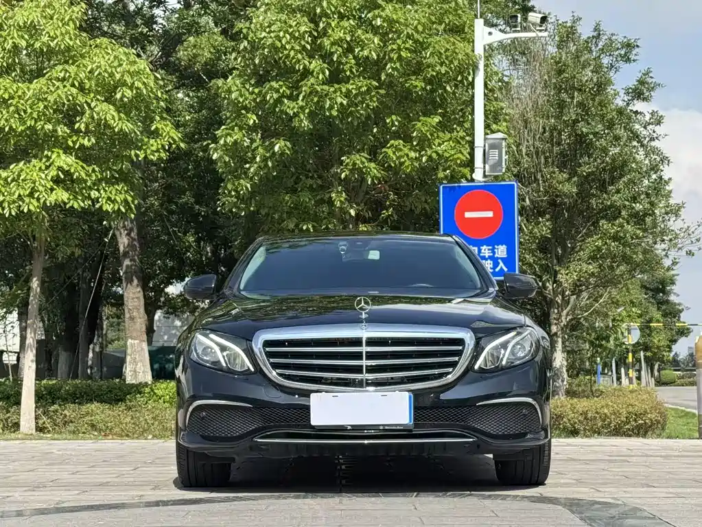 Mercedes-Benz E-Class 2019