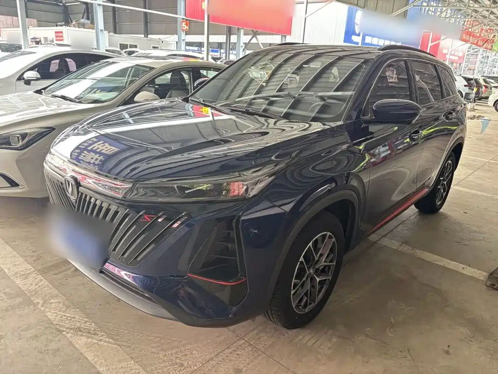 Changan CS75PLUS 2022 — фото 1