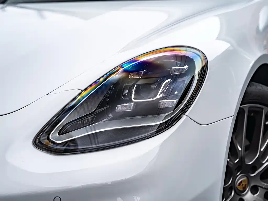 Porsche Panamera 2024