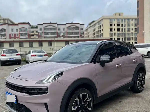 Lynk & Co 06 2022