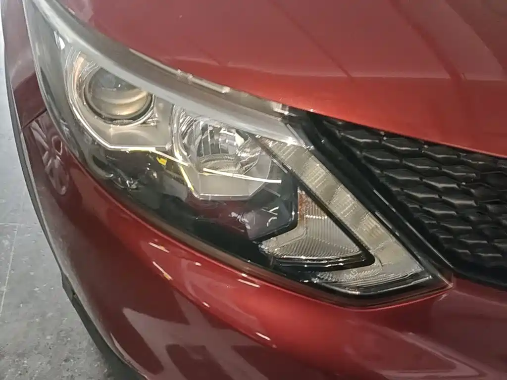 Nissan Qashqai 2018 — фото 13