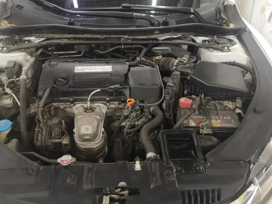 Honda Spirior 2015 — фото 10