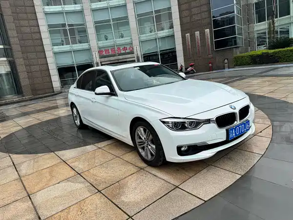 BMW 3 Series 2017