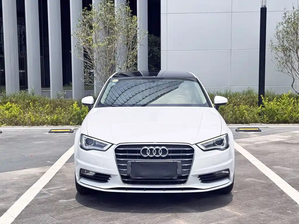 Audi A3 2016 — фото 2