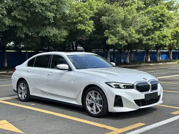BMW i3 2022