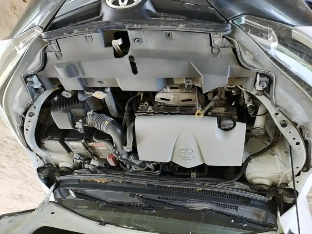 Toyota Yaris L 2018 — фото 20
