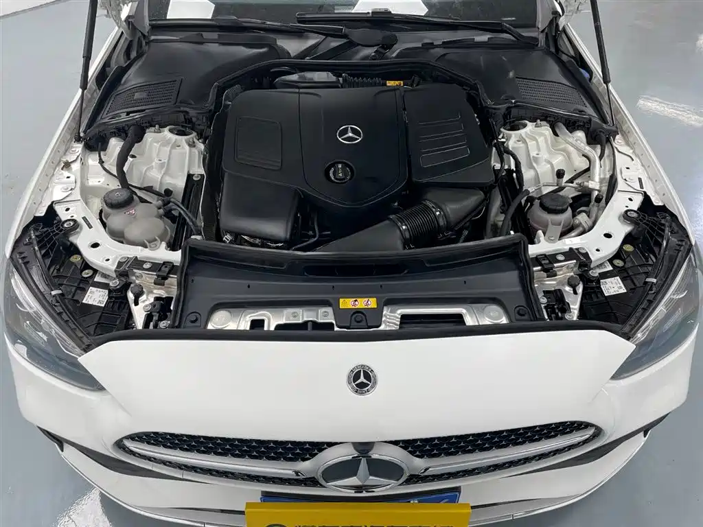 Mercedes-Benz C-Class 2023 — фото 8