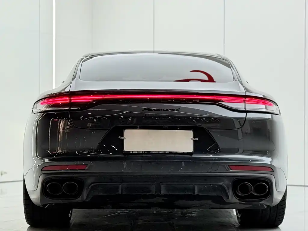 Porsche Panamera 2023 — фото 17