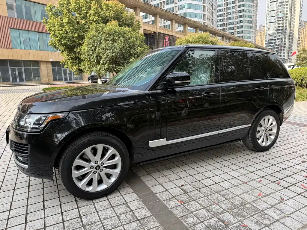Land Rover Range Rover 2013 — фото 10
