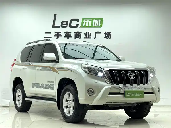 Toyota Prado 2016
