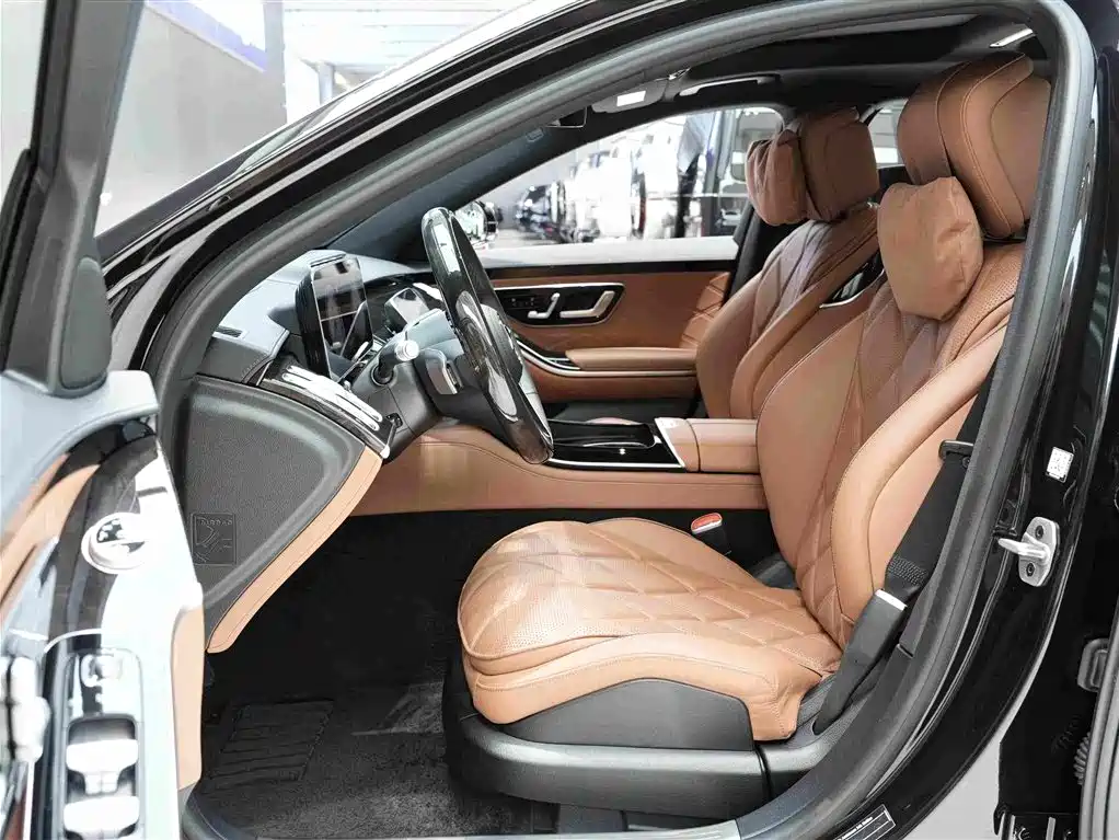 Mercedes-Benz Maybach S-Class 2024 — фото 11
