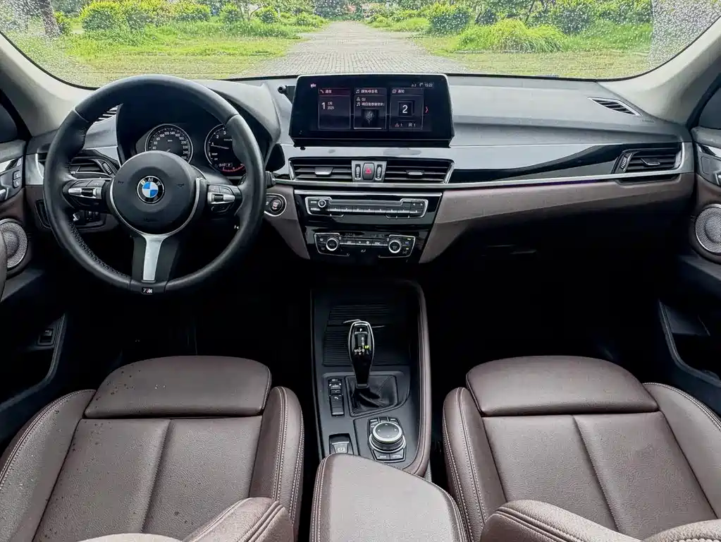 BMW X1 2021 — фото 11