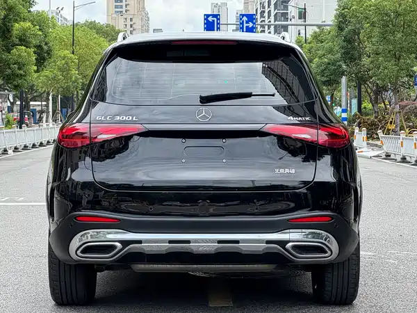 Mercedes-Benz GLC 2025