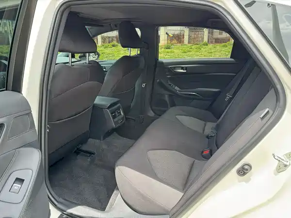 Toyota Avalon 2019
