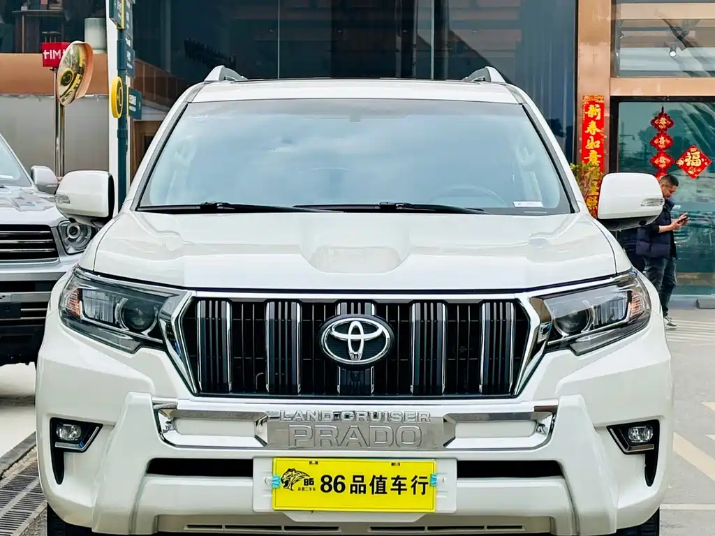 Toyota Prado 2018 — фото 2