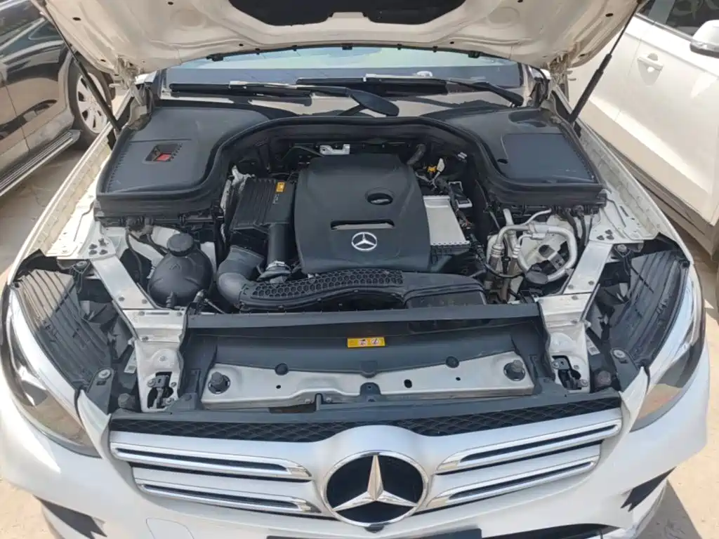 Mercedes-Benz GLC 2018 — фото 20