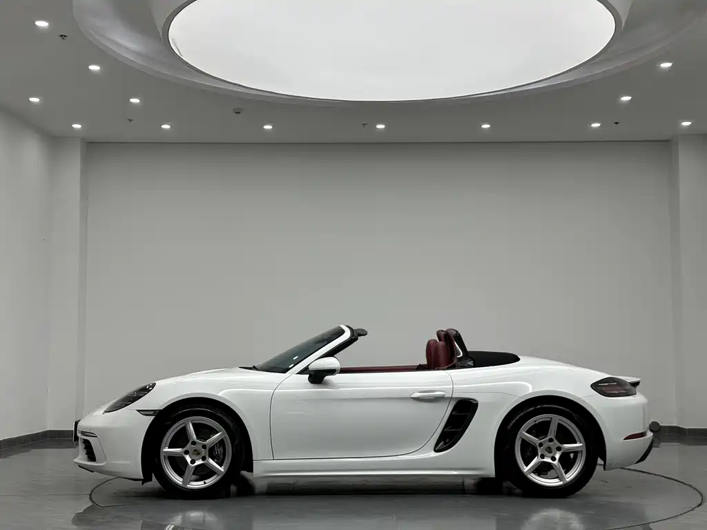 Porsche 718 2022 — фото 5