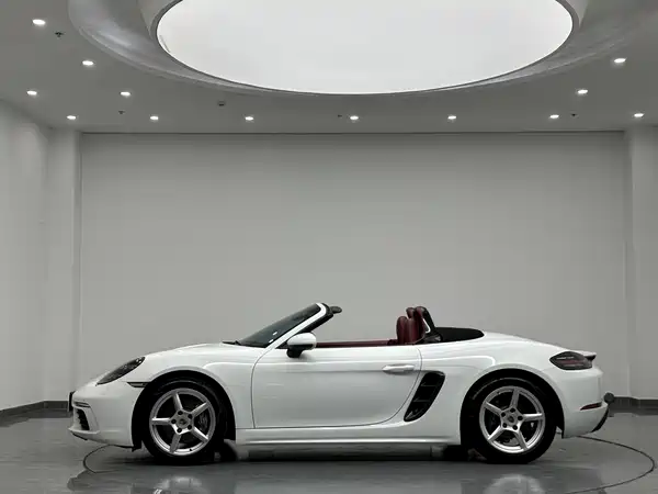 Porsche 718 2022