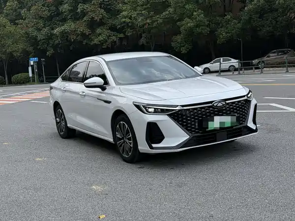 Chery Fengyun A8 2025
