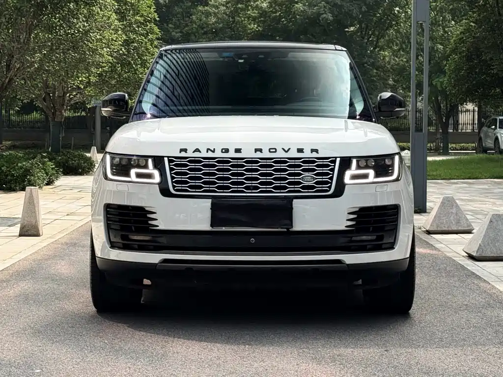 Land Rover Range Rover 2019 — фото 2