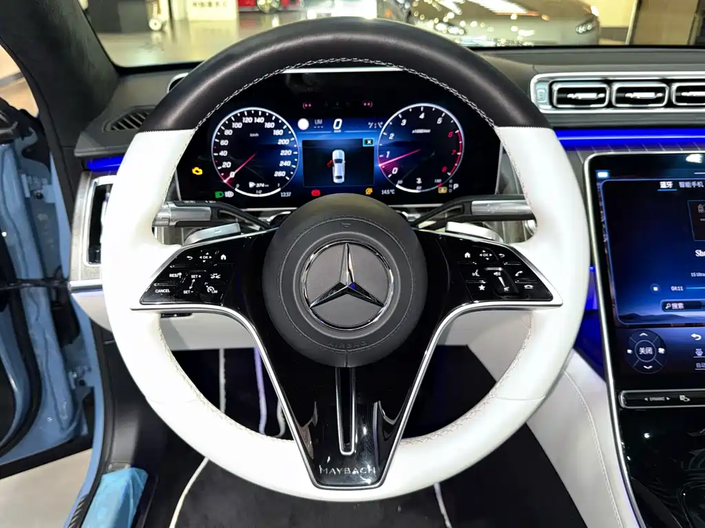 Mercedes-Benz Maybach S-Class 2023 — фото 7