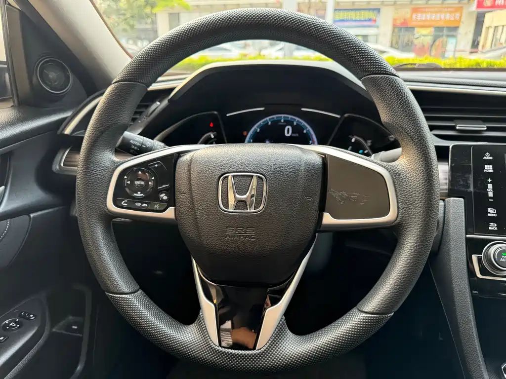 Honda Civic 2020 — фото 16