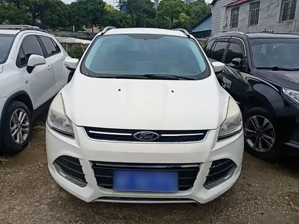 Ford Kuga 2015