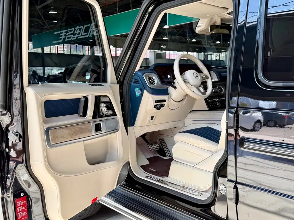 Mercedes-Benz G-Class 2019 — фото 12