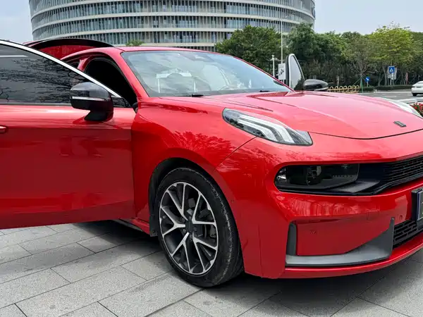 Lynk & Co 03 2019