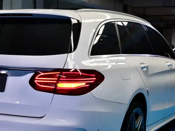 Mercedes-Benz C-Class 2019