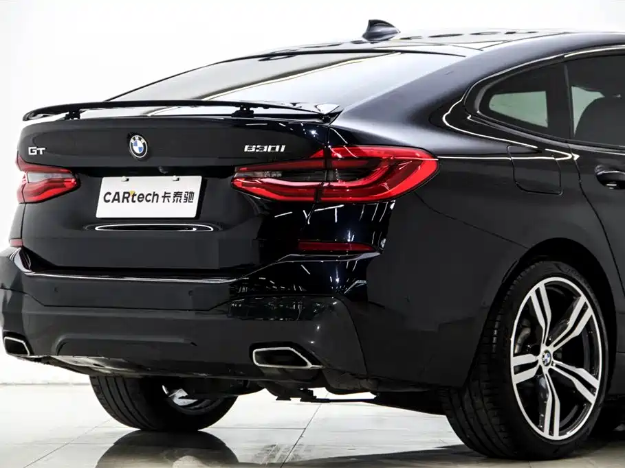 BMW 6 Series GT 2022 — фото 33