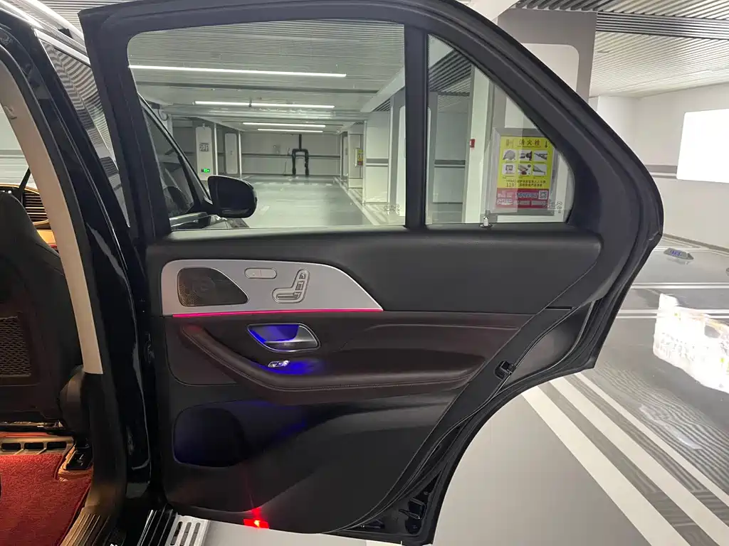Mercedes-Benz GLE 2021 — фото 17