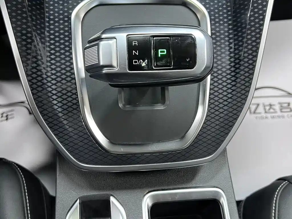 Haval M6 2022 — фото 15