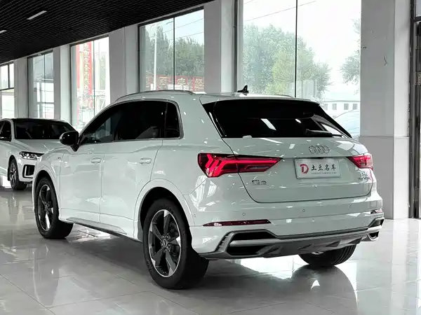 Audi Q3 2022