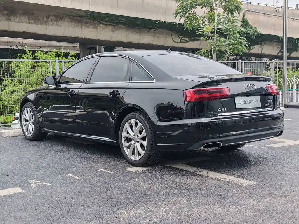 Audi A6L 2017 — фото 6