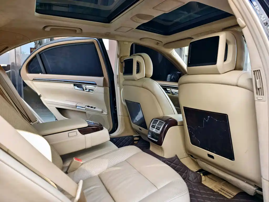 Mercedes-Benz S-Class 2011 — фото 10