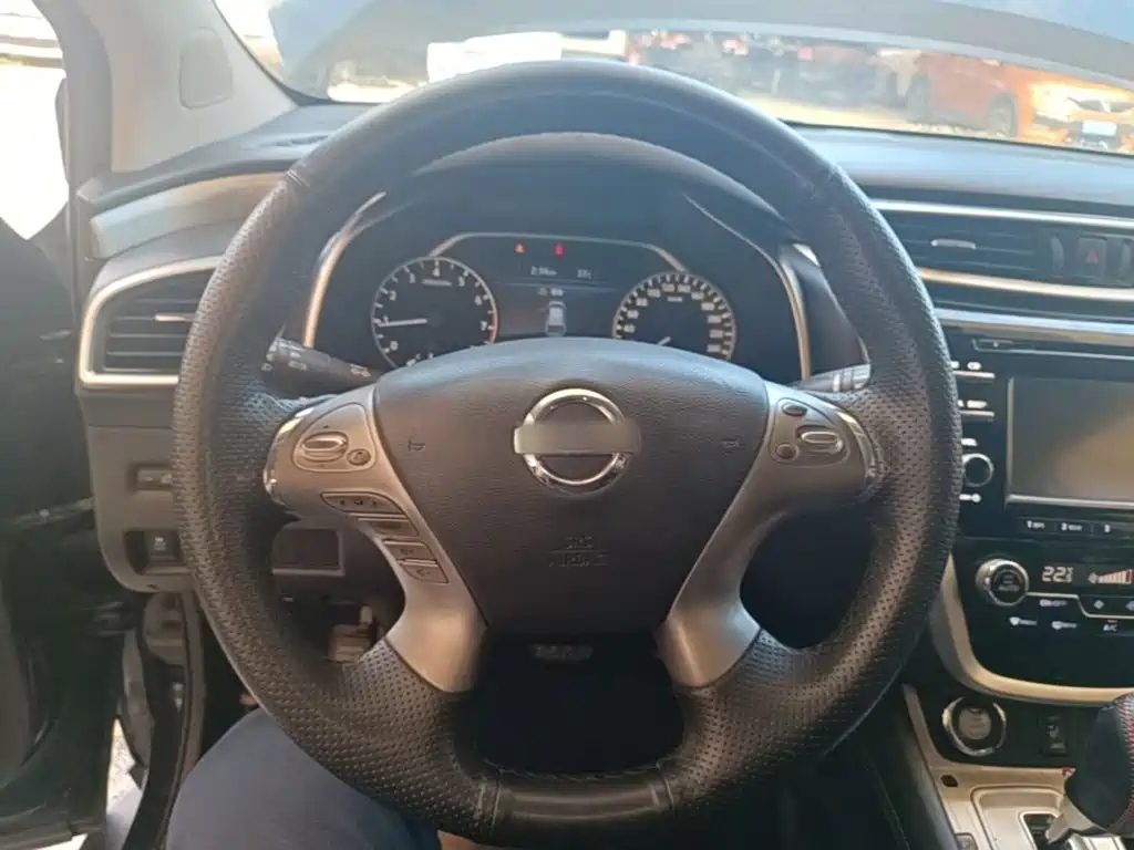 Nissan Murano 2016 — фото 11