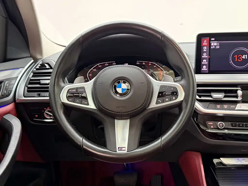 BMW X4 2024 — фото 25