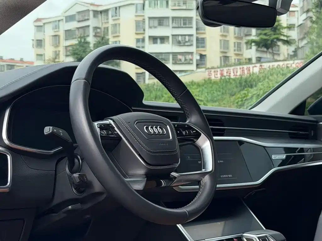 Audi A7L 2024 — фото 5