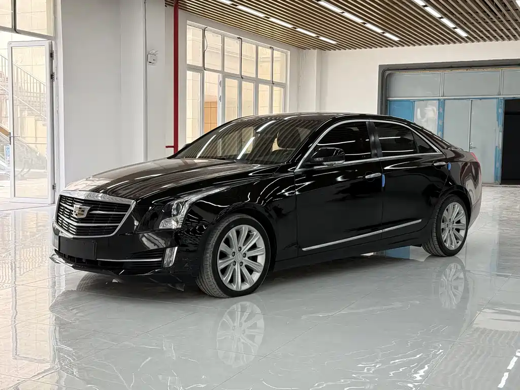 Cadillac ATS-L 2019 — фото 1