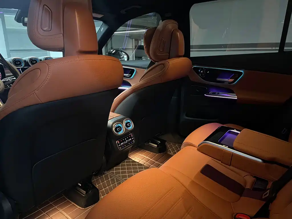 Mercedes-Benz GLC 2025 — фото 17