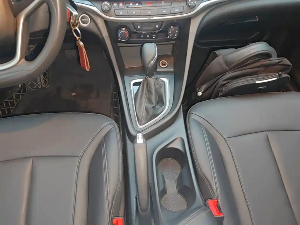 Buick Excelle 2021 — фото 14