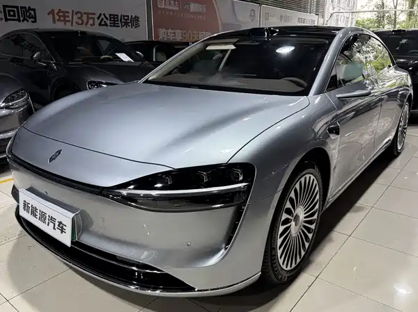 Stelato S9 2025