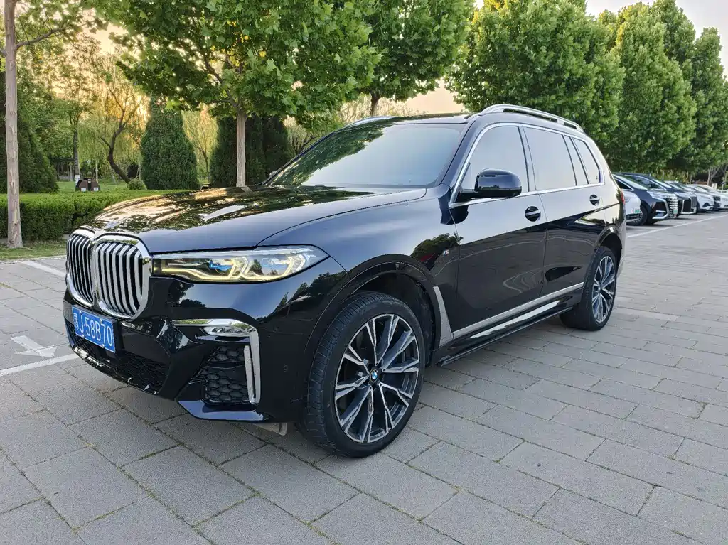 BMW X7 2020