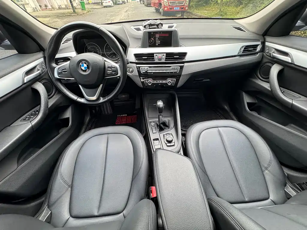 BMW X1 2017 — фото 6