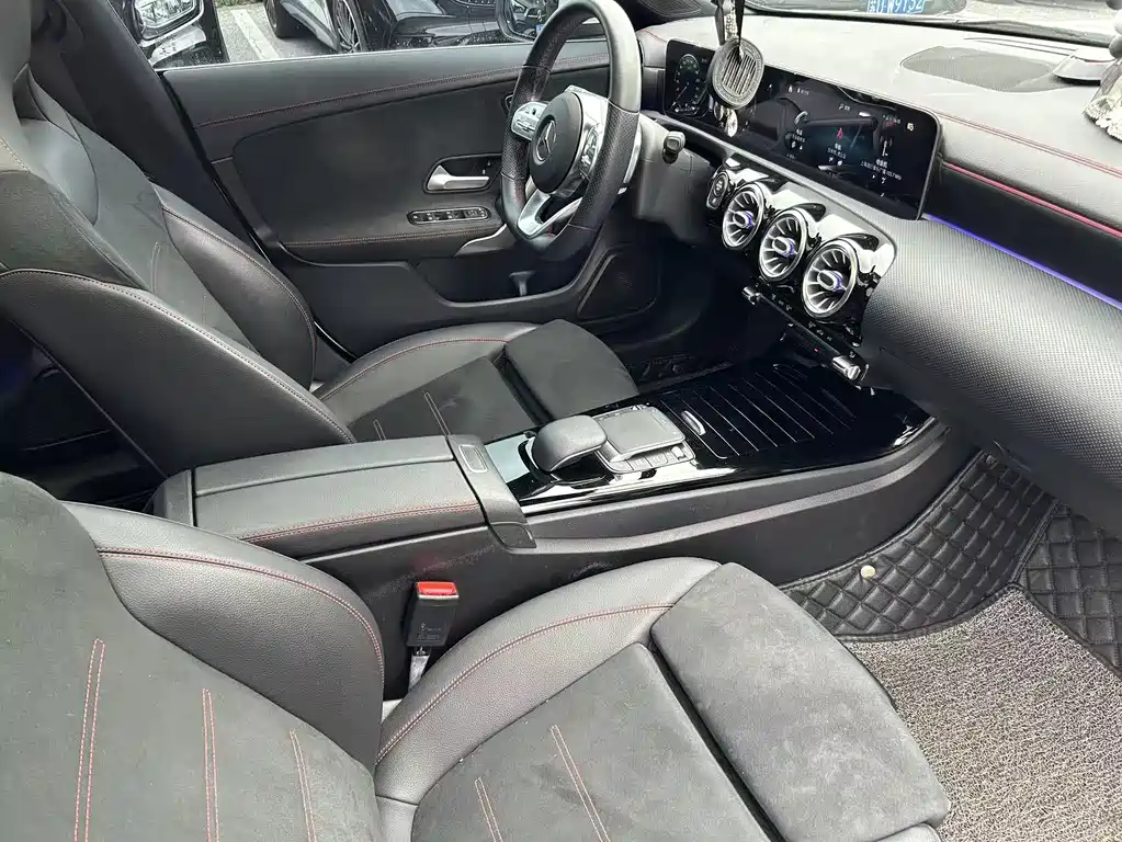 Mercedes-Benz CLA 2020 — фото 14